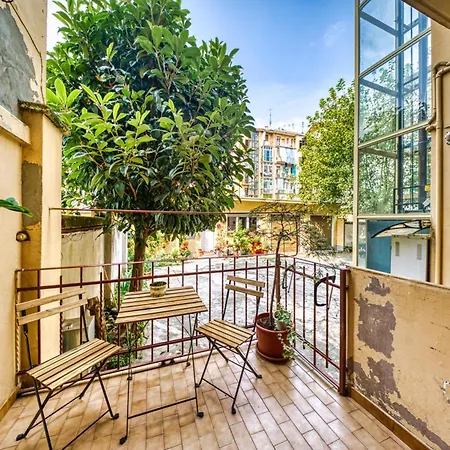 Coli's House Bed and Breakfast