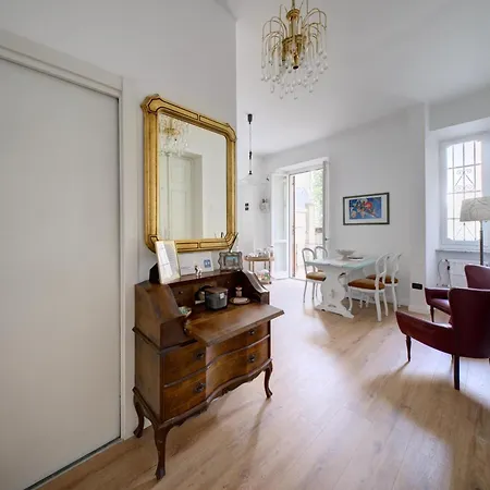 Coli's House Bed and Breakfast *